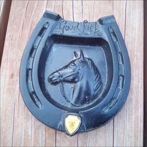 Vintage Pennsylvania Good Luck Horseshoe Horse Plaque Liberty Bell